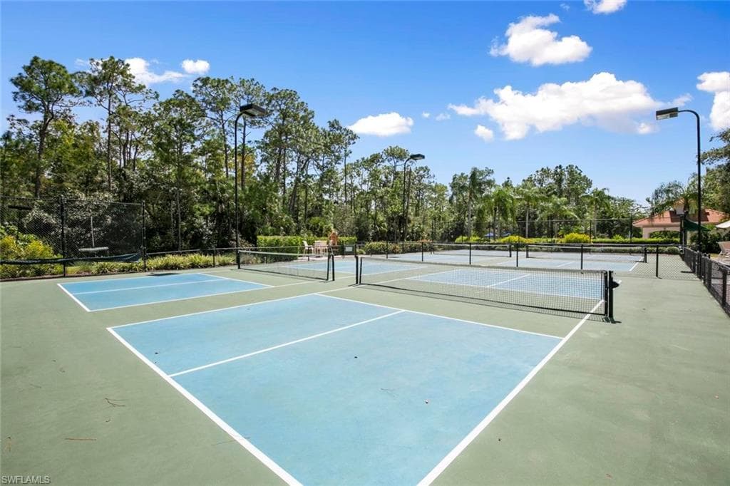 7834 Naples Heritage DR, NAPLES FL 34112-42