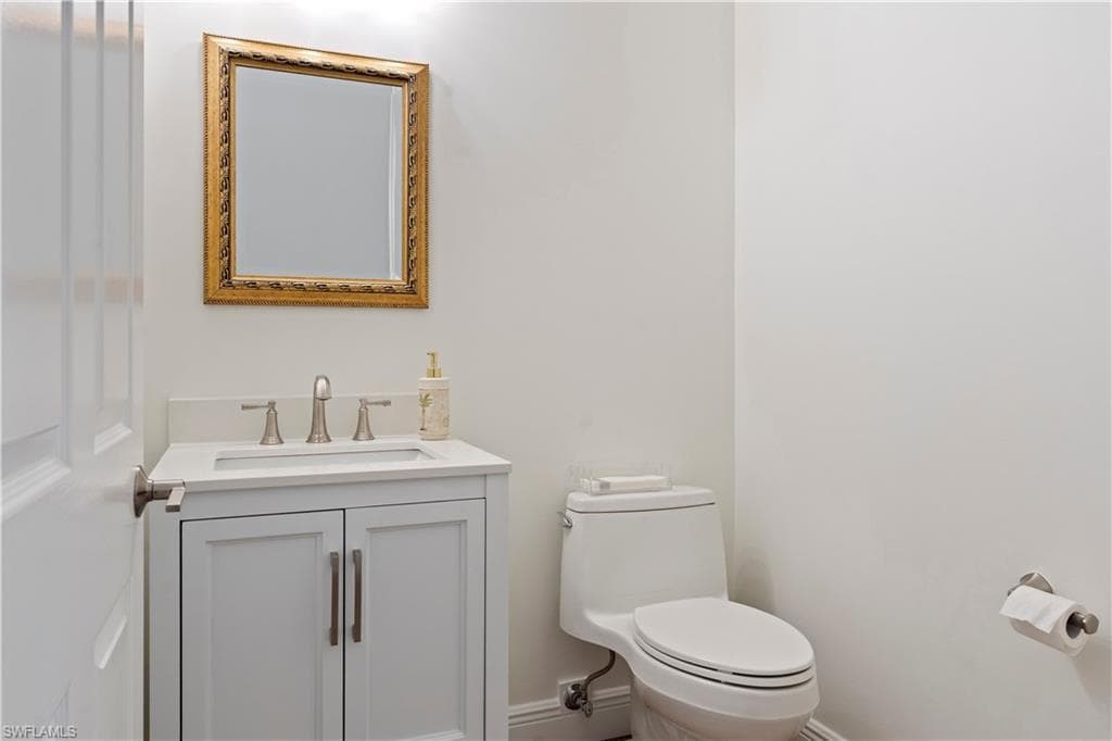 7834 Naples Heritage DR, NAPLES FL 34112-21