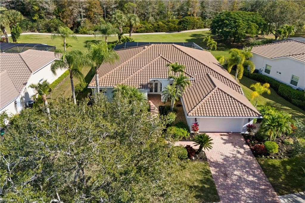 7834 Naples Heritage DR, NAPLES FL 34112-30