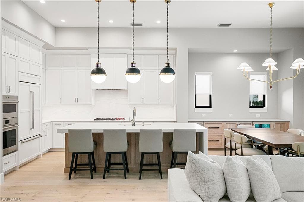 2036 Cambridge Park DR, NAPLES FL 34109-16