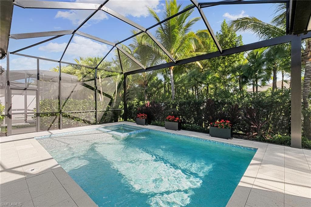 2036 Cambridge Park DR, NAPLES FL 34109-35