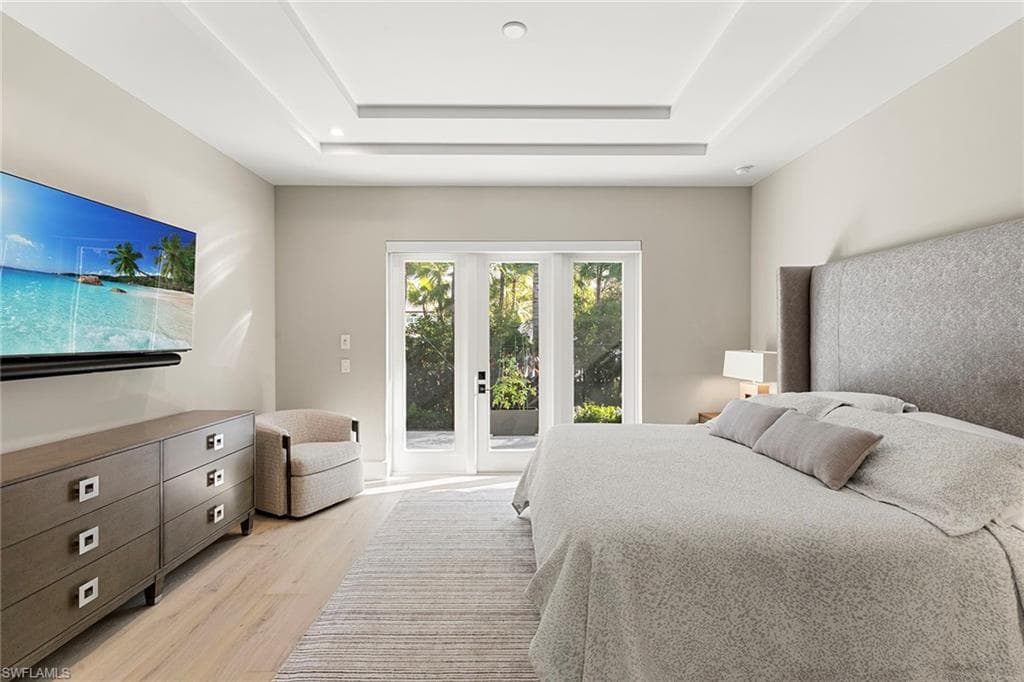 2036 Cambridge Park DR, NAPLES FL 34109-17