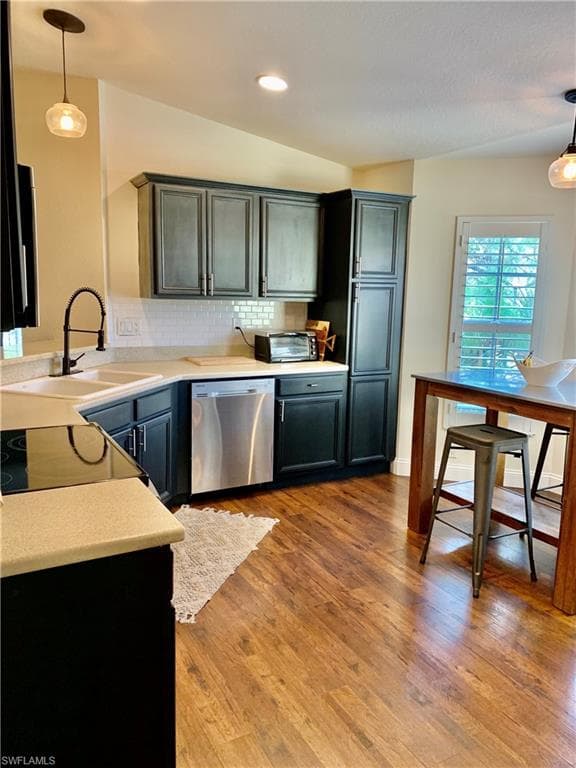 3401 Morning Lake DR # 202, ESTERO FL 34134-9