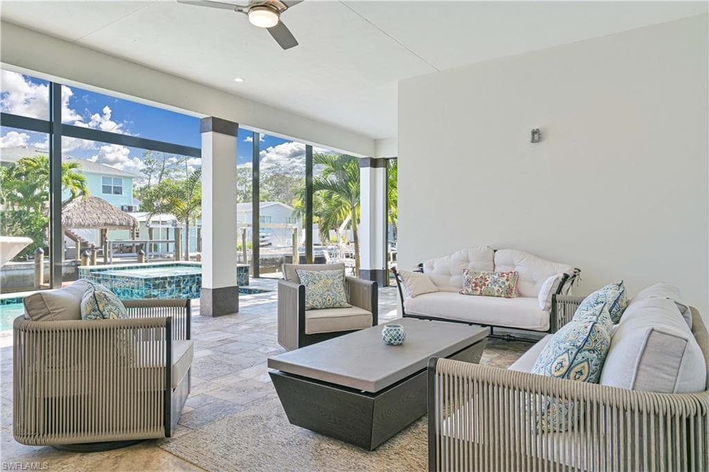 27570 Tarpon WAY, BONITA SPRINGS FL 34134-16