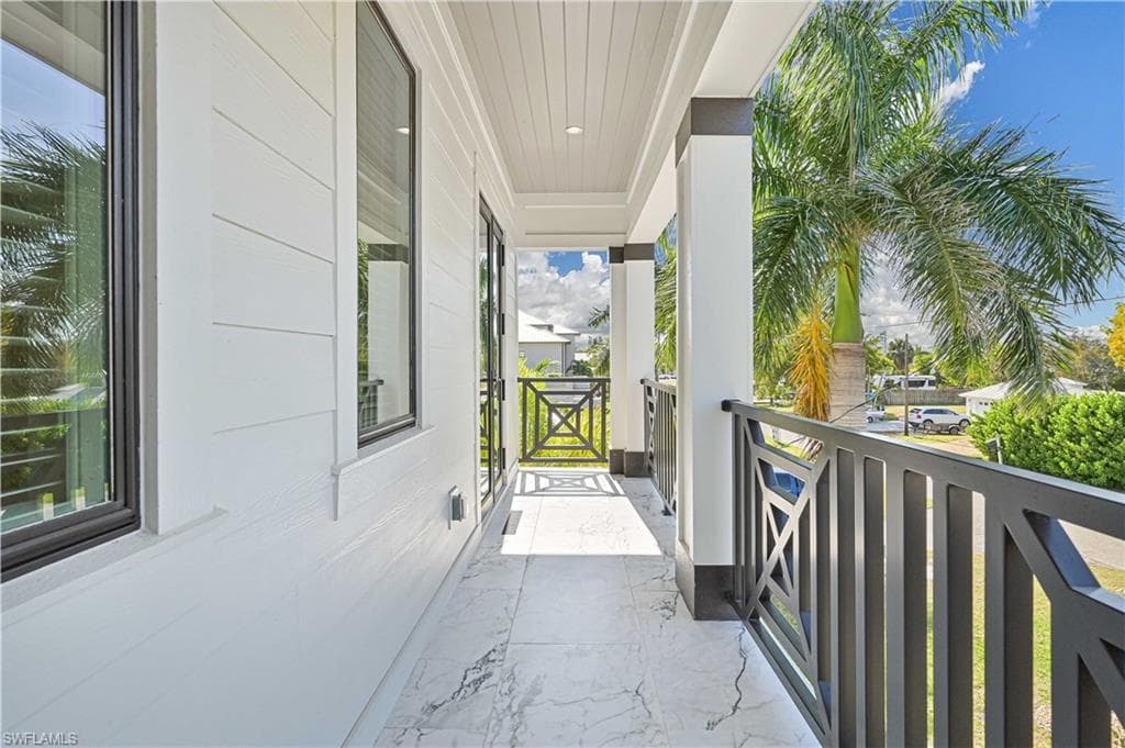 27570 Tarpon WAY, BONITA SPRINGS FL 34134-39