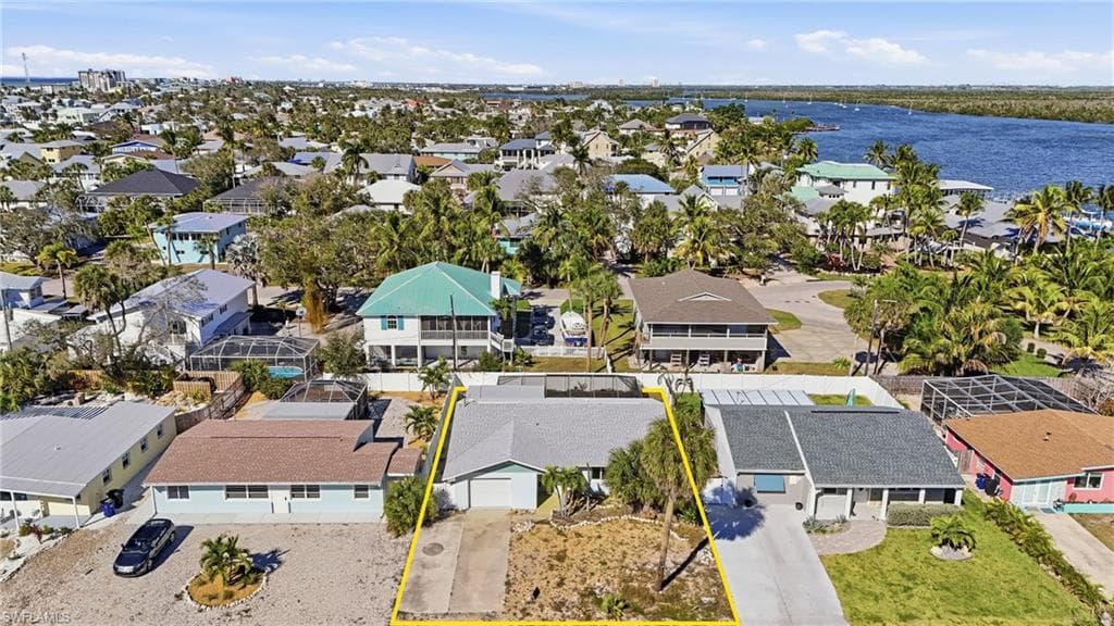 193 Hibiscus DR, FORT MYERS BEACH FL 33931-12