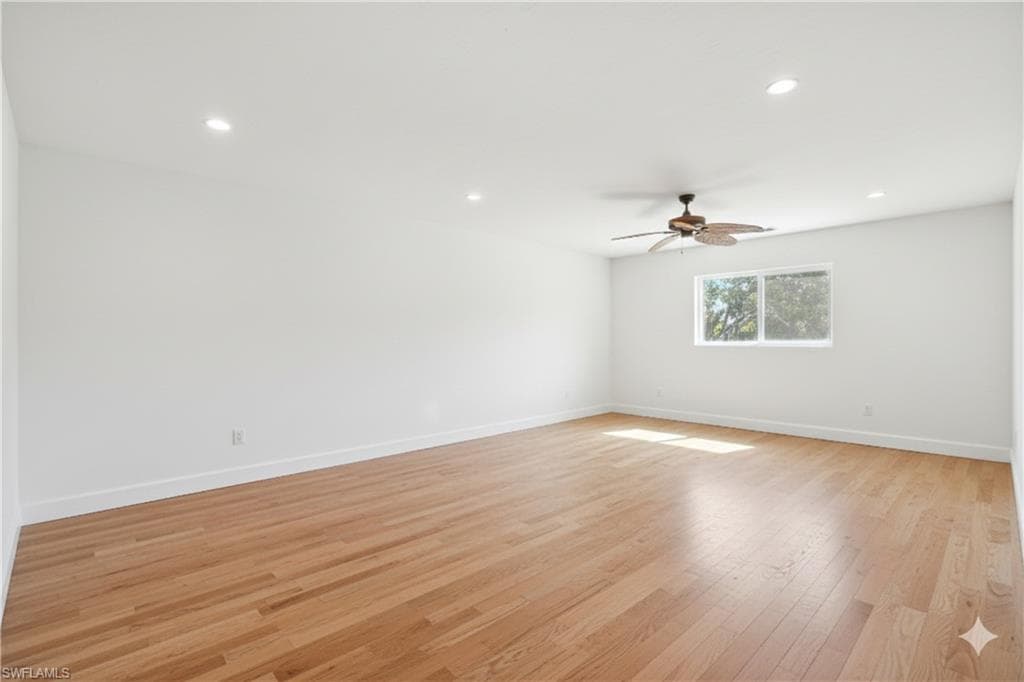 193 Hibiscus DR, FORT MYERS BEACH FL 33931-35