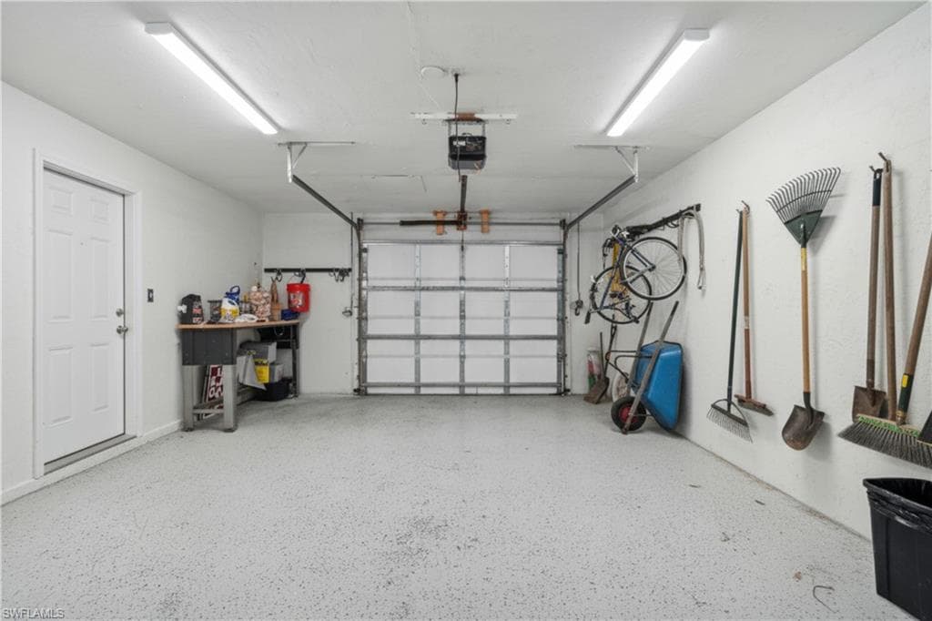 193 Hibiscus DR, FORT MYERS BEACH FL 33931-48