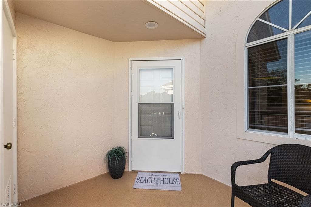 2651 Citrus Lake DR # D302, NAPLES FL 34109-1