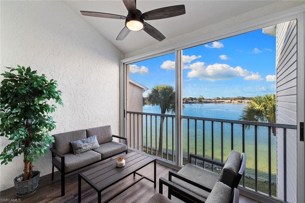 2651 Citrus Lake DR # D302, NAPLES FL 34109-8