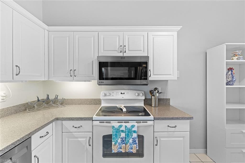 2651 Citrus Lake DR # D302, NAPLES FL 34109-13