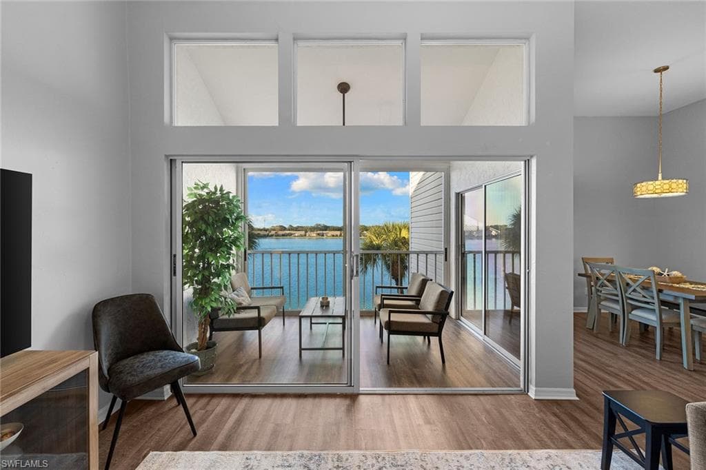 2651 Citrus Lake DR # D302, NAPLES FL 34109-7
