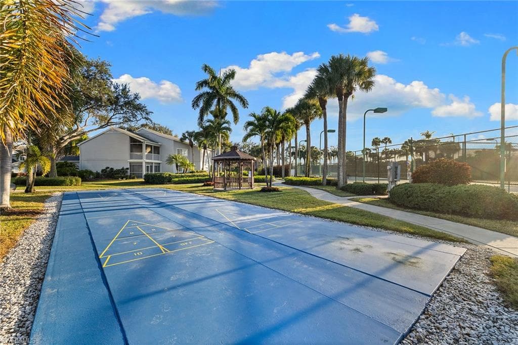 2651 Citrus Lake DR # D302, NAPLES FL 34109-24