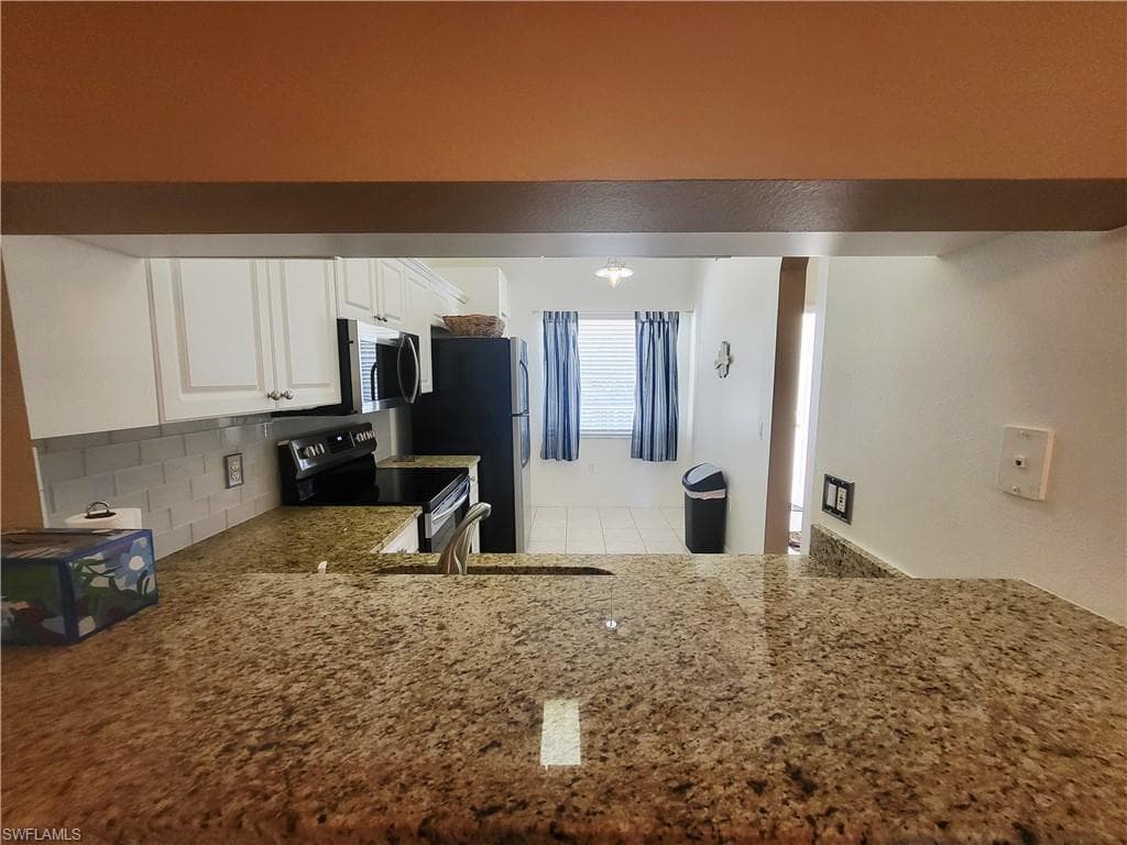 6605 Huntington Lakes CIR 203-6