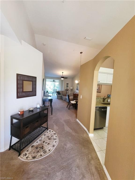 6605 Huntington Lakes CIR 203-9