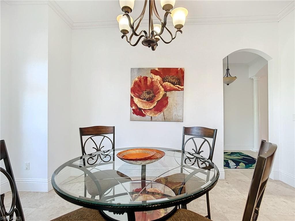 2840 Coco Lakes DR, NAPLES FL 34105-7