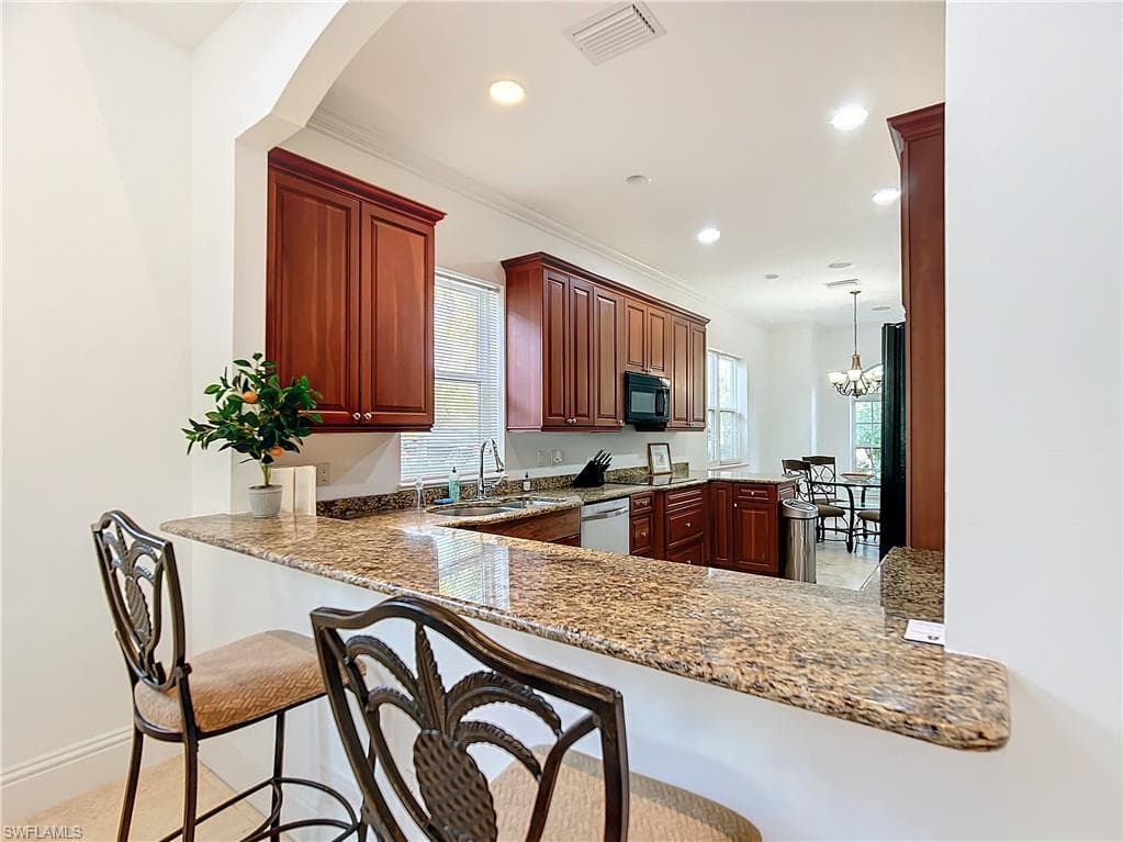 2840 Coco Lakes DR, NAPLES FL 34105-20