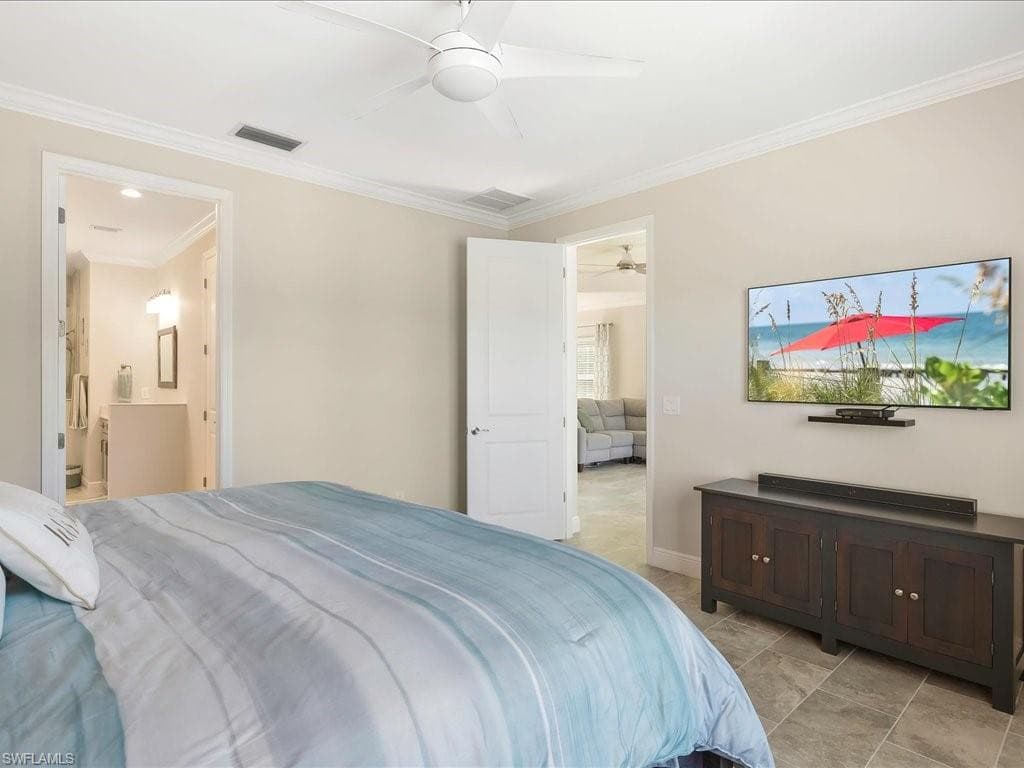 2227 Marquesa CIR, NAPLES FL 34112-15