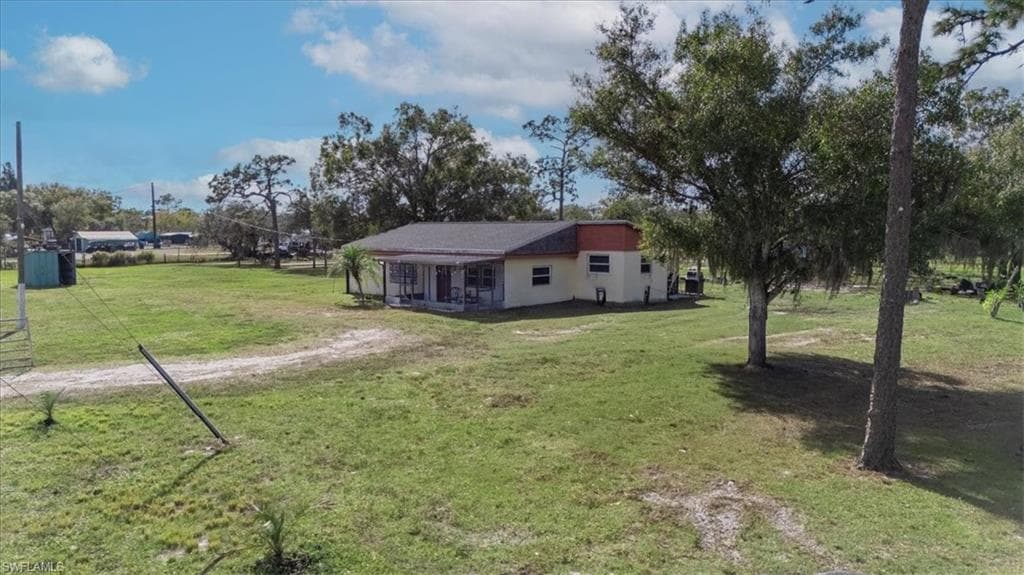2099 Summerall RD, LABELLE FL 33935-13