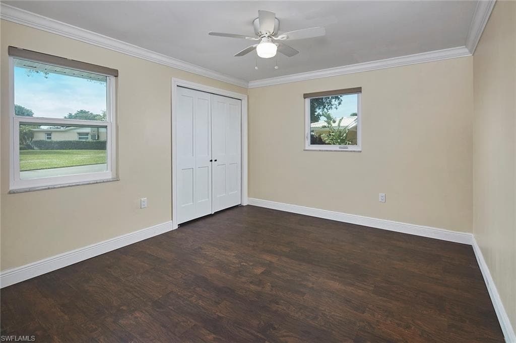 18 Lanai CIR, NAPLES FL 34112-9