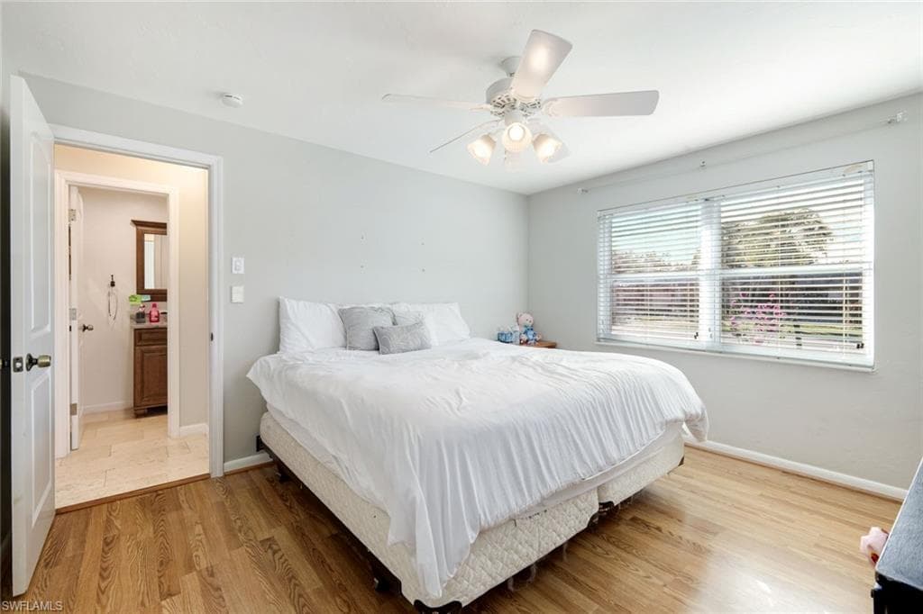 5203 SELBY DR, FORT MYERS FL 33919-16