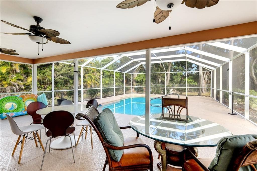 5203 SELBY DR, FORT MYERS FL 33919-25