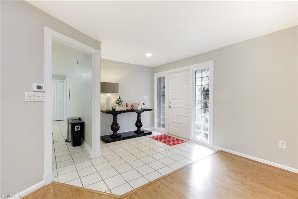 5203 SELBY DR, FORT MYERS FL 33919-6