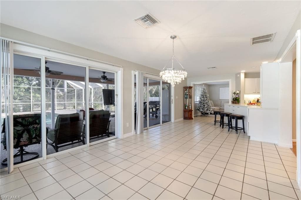 5203 SELBY DR, FORT MYERS FL 33919-8