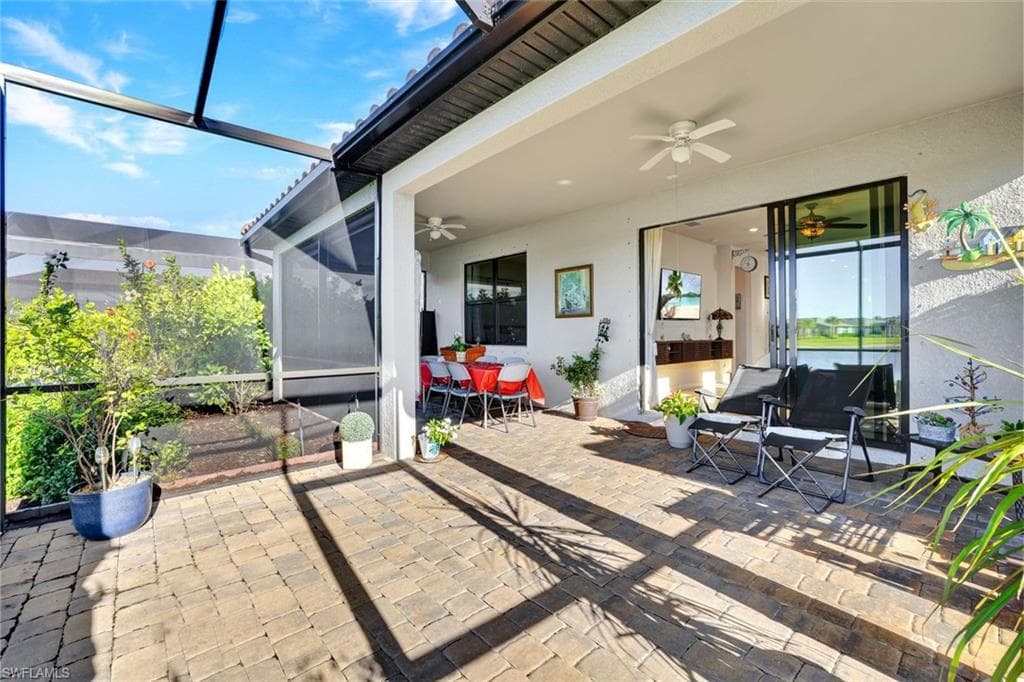 2171 YELLOWFIN CIR, NAPLES FL 34114-22