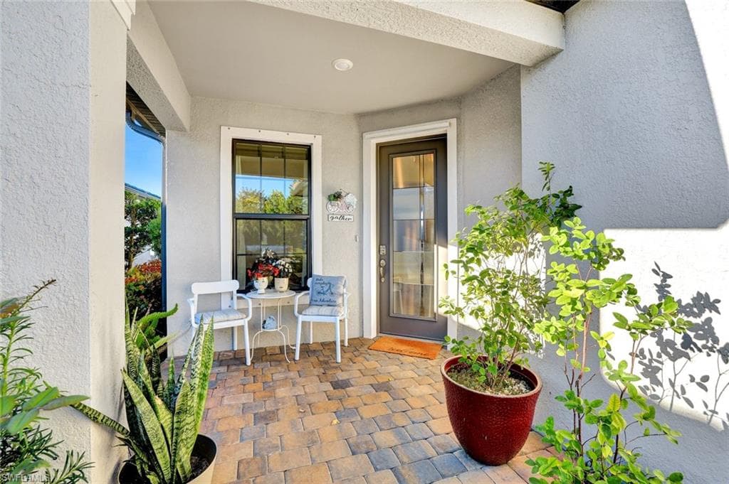 2171 YELLOWFIN CIR, NAPLES FL 34114-2