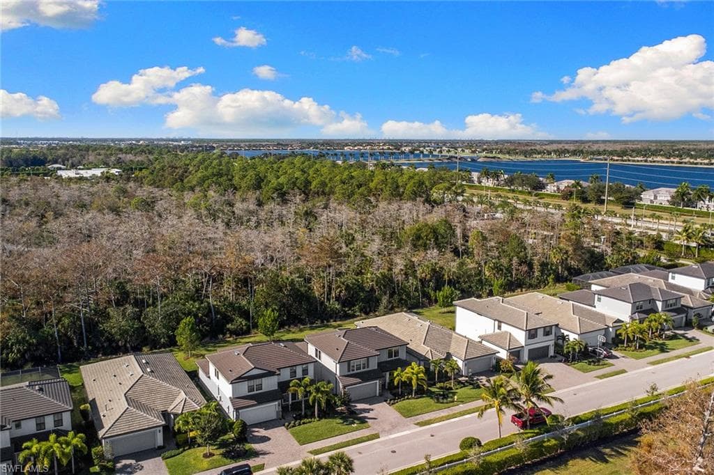 10363 Ventana LN, NAPLES FL 34120-45