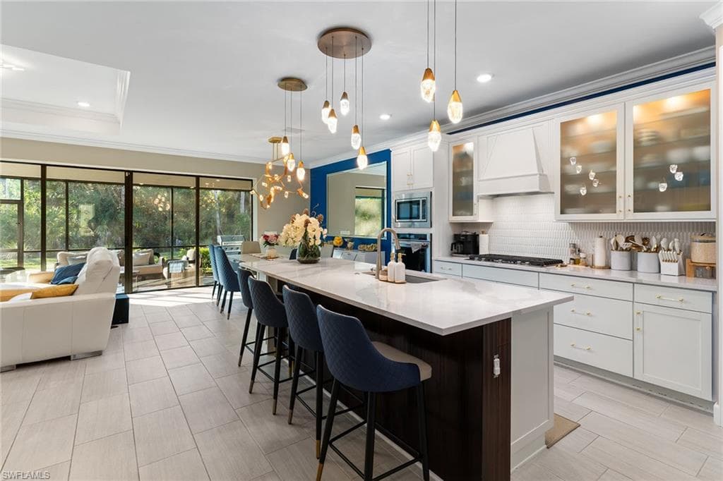 10363 Ventana LN, NAPLES FL 34120-16