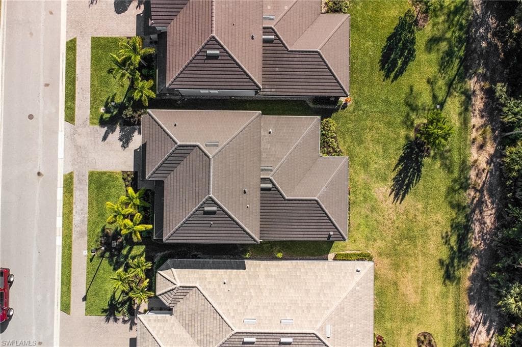 10363 Ventana LN, NAPLES FL 34120-46