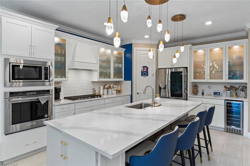 10363 Ventana LN, NAPLES FL 34120-11