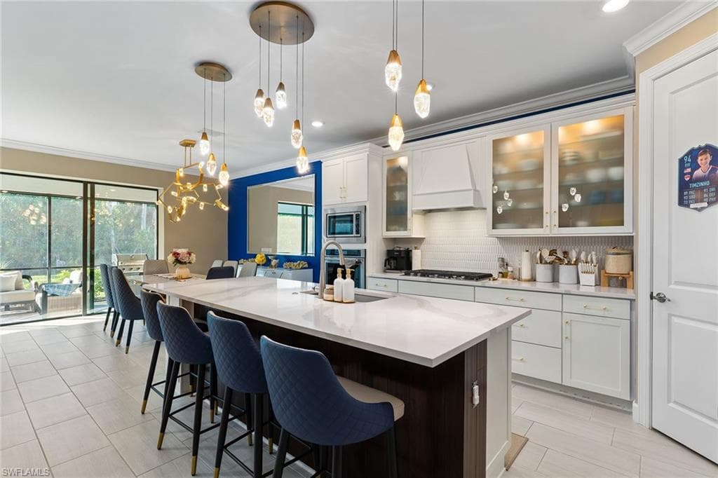 10363 Ventana LN, NAPLES FL 34120-9