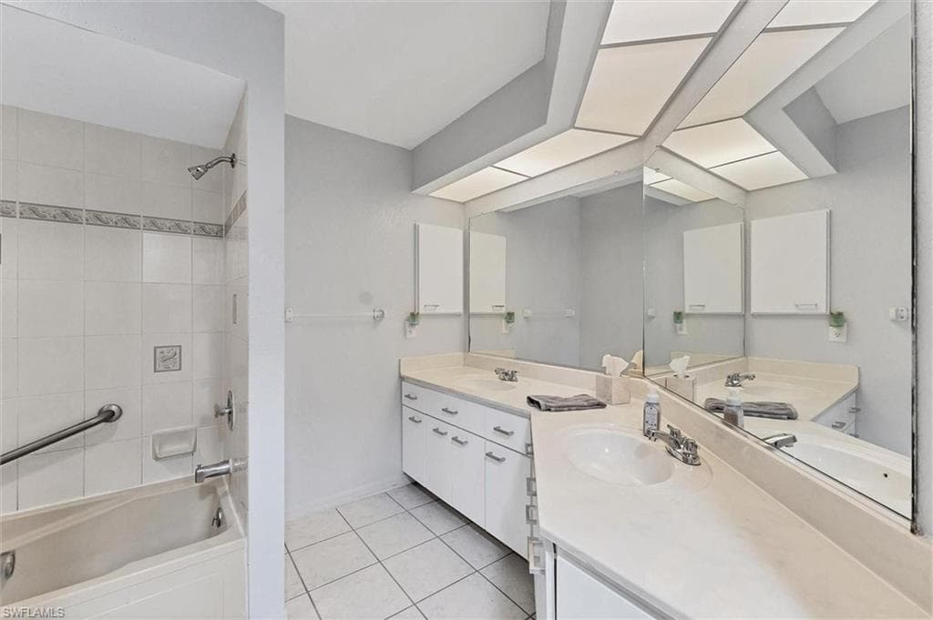 344 San Cristobal AVE, PUNTA GORDA FL 33983-30