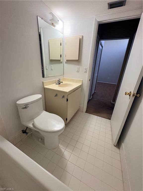 8893 Somerset BLVD, FORT MYERS FL 33919-21