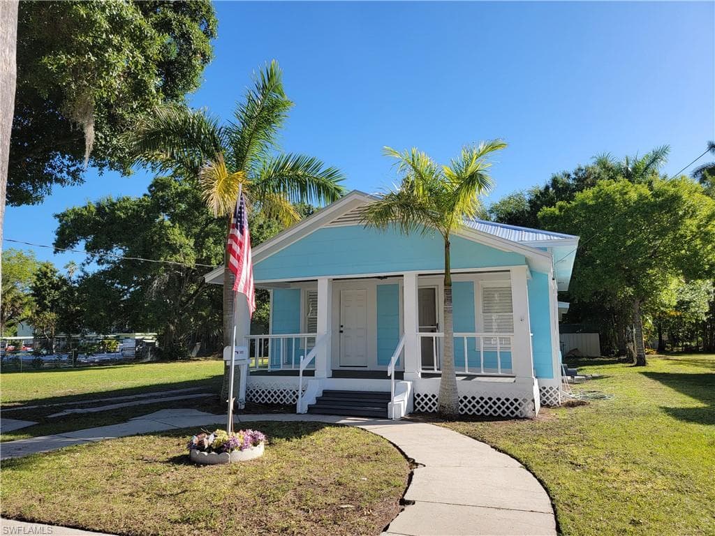 1603 Woodford AVE, FORT MYERS FL 33901-30