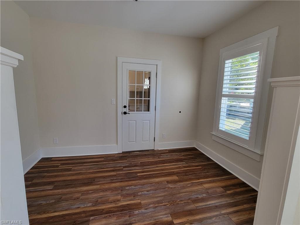 1603 Woodford AVE, FORT MYERS FL 33901-28