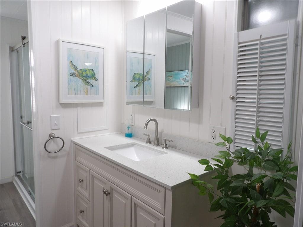 413 Timber LN N, NORTH FORT MYERS FL 33917-12