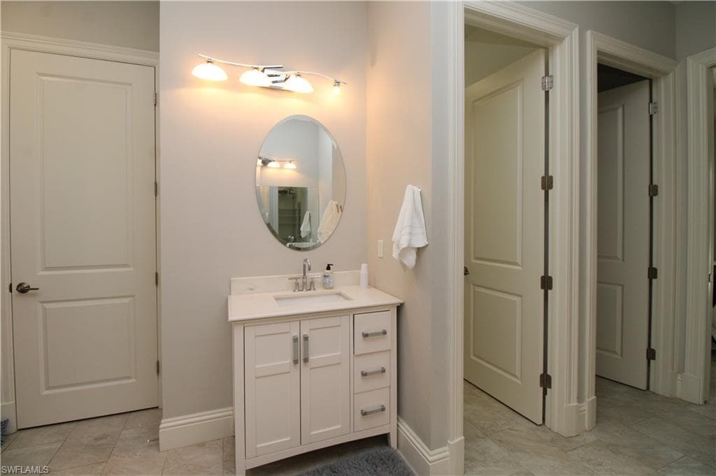 6184 WHITAKER RD, NAPLES FL 34112-15