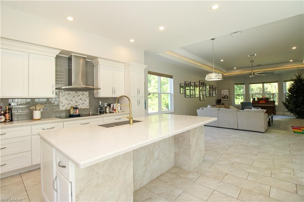 6184 WHITAKER RD, NAPLES FL 34112-35