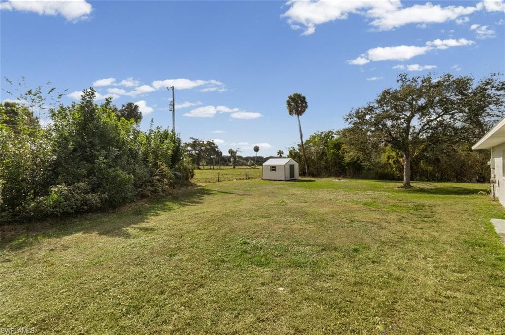 1099 Branthoover LN, MOORE HAVEN FL 33471-8