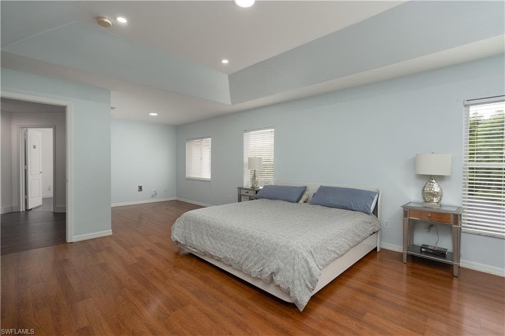 8271 Laurel Lakes WAY, NAPLES FL 34119-16