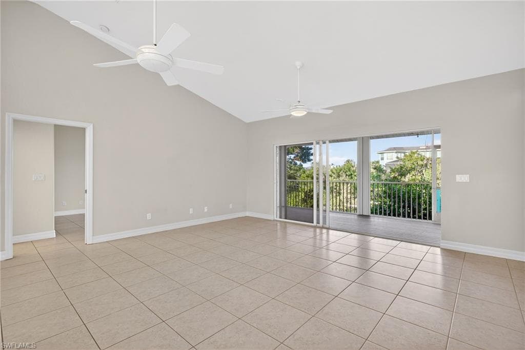 6476 Pine AVE, SANIBEL FL 33957-28