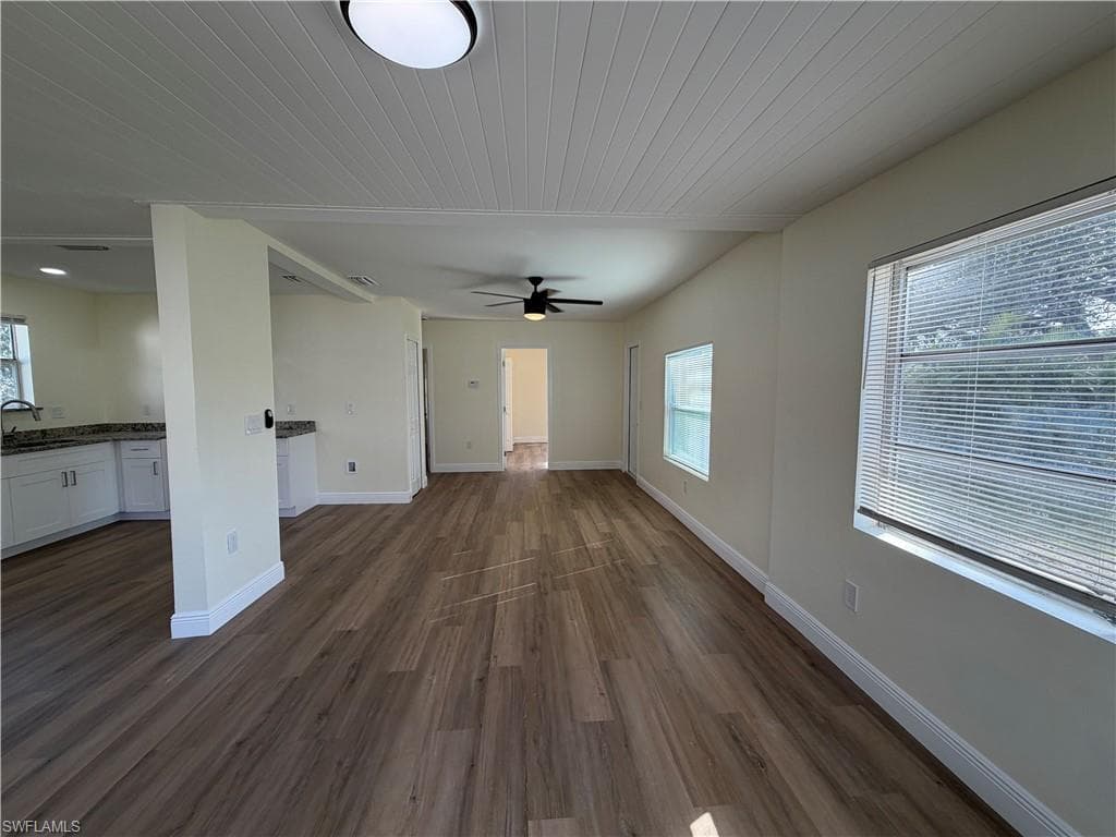 261 Miramar RD-7