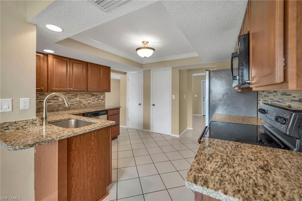 224 Potomac PL, NAPLES FL 34112-8