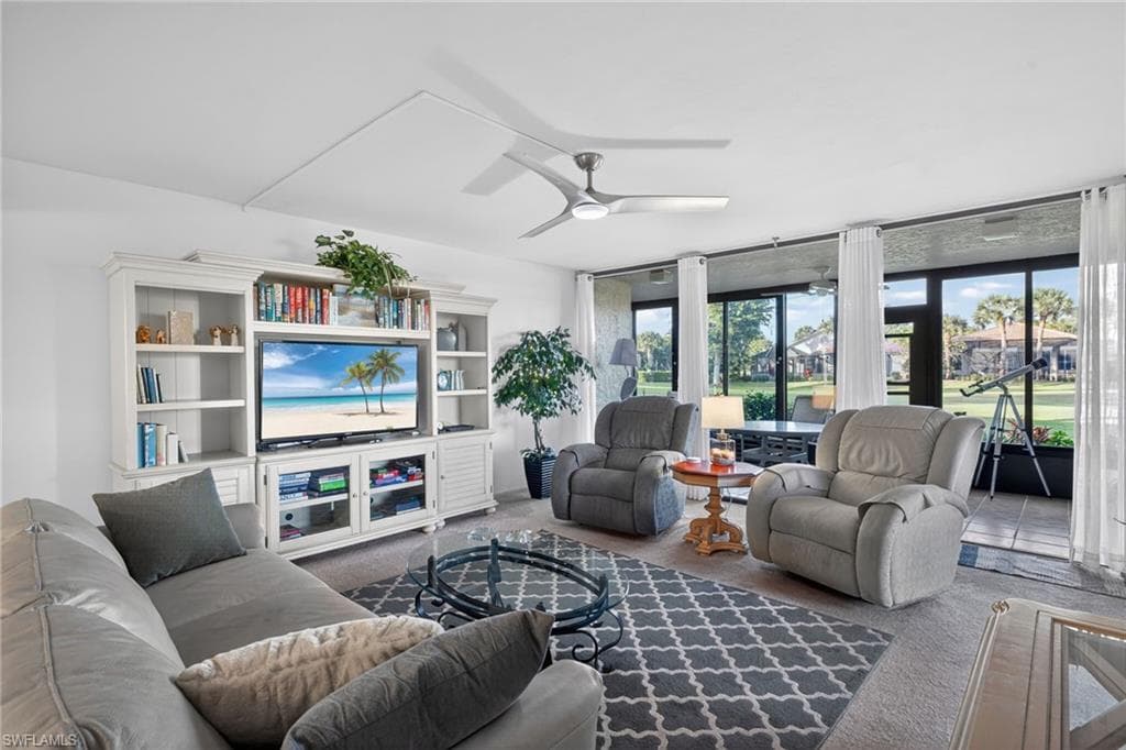 4570 Trawler CT # 102, FORT MYERS FL 33919-3