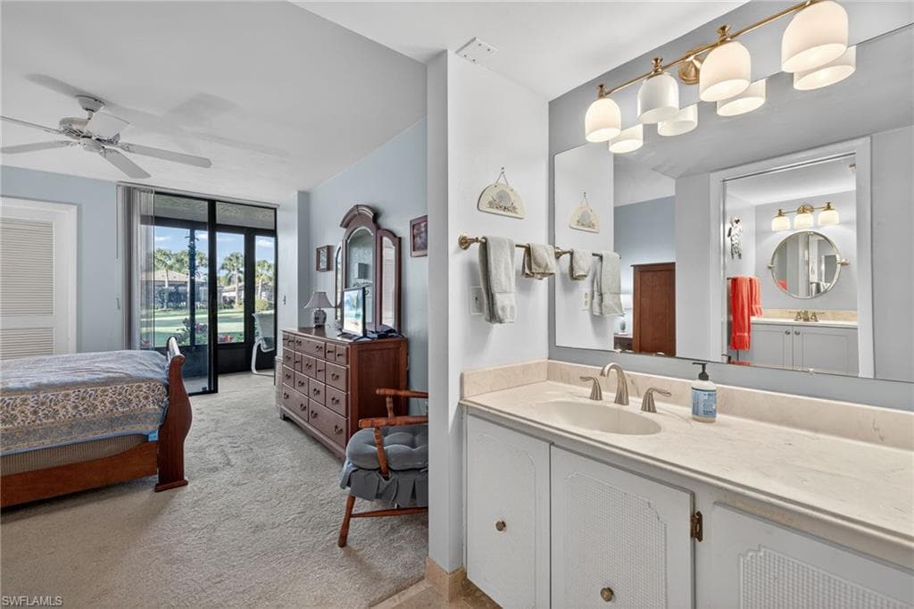 4570 Trawler CT # 102, FORT MYERS FL 33919-20