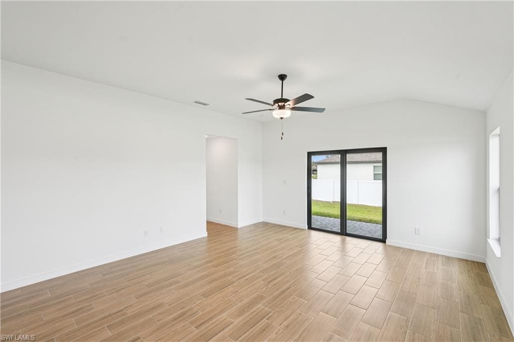 144 Blackstone DR, FORT MYERS FL 33913-5